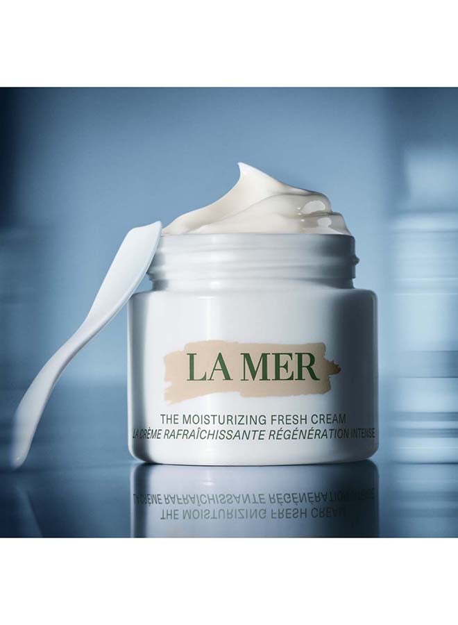 La Mer The Moisturizing Fresh Cream 60ml | Feather-Light Anti-Aging Moisturizer with Miracle Broth™ | Oil-Control Hydrating Face Cream for Oily & Combination Skin | Firms & Renews Youthful Bounce - Image 2