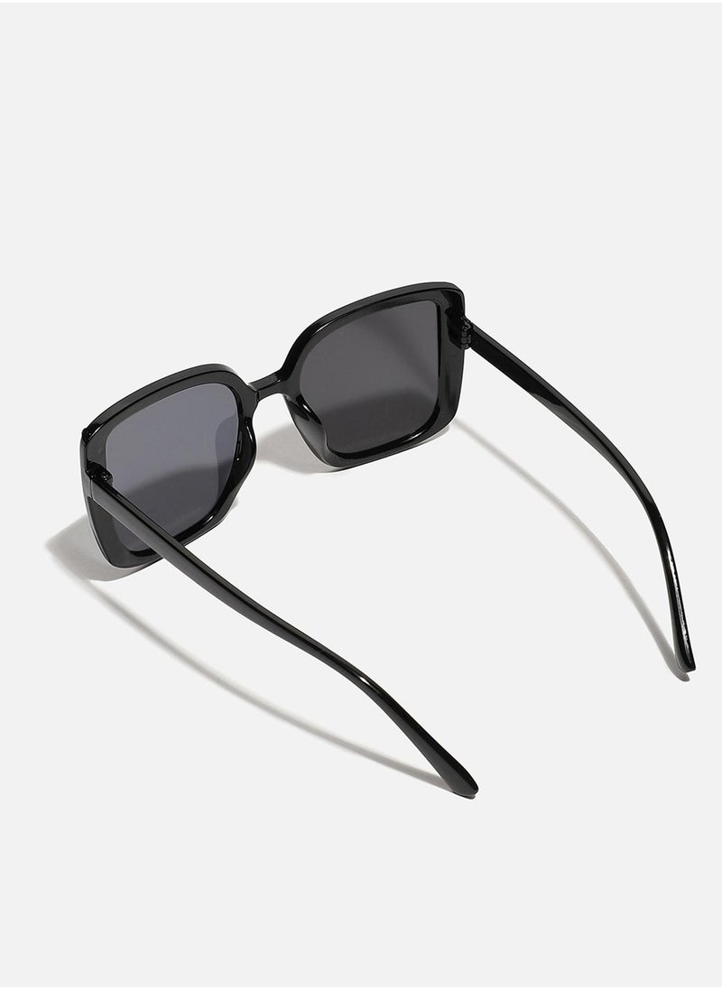 Haute Sauce Tinted Lens Black Frame Oversized Sunglass  - Image 3