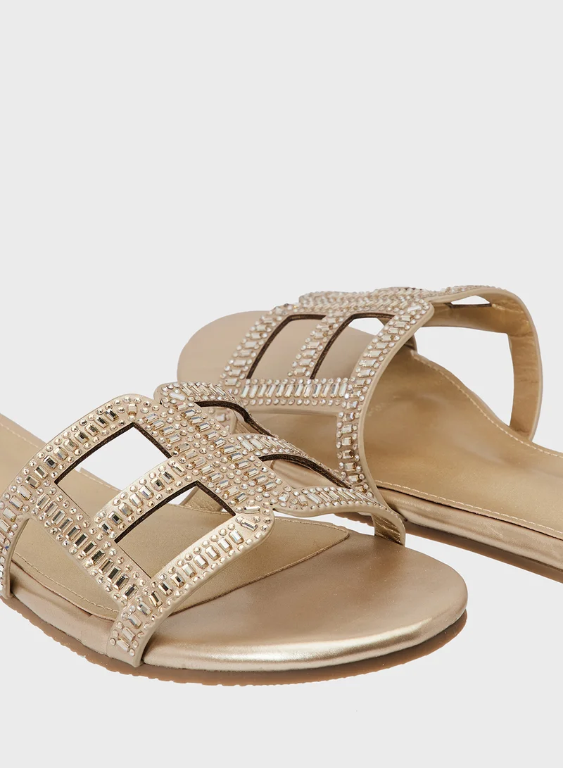 خزانة صندل نسائي مسطح