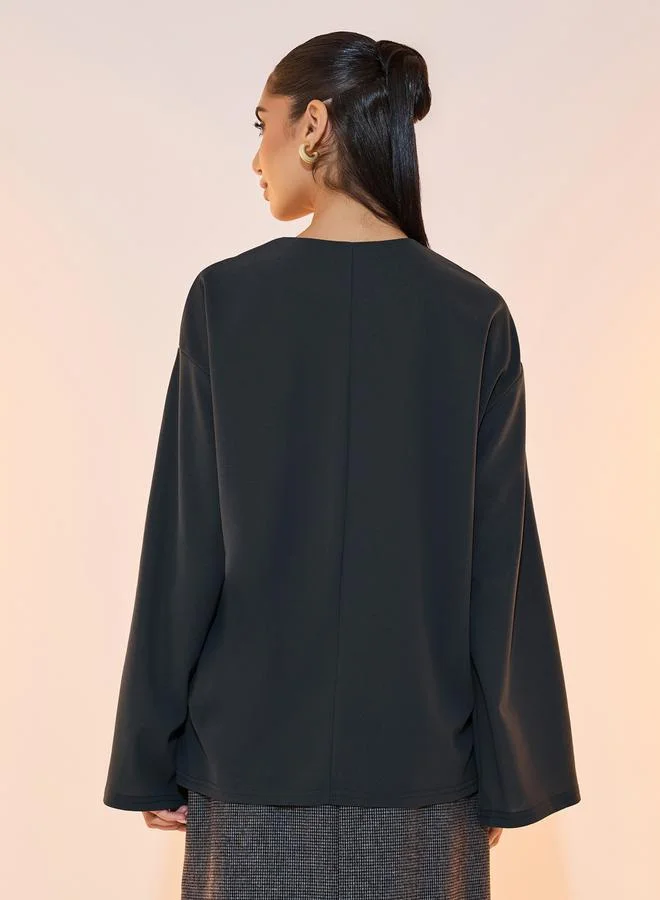 Styli Styli Solid Half-Zipper Bell Slevee Blouse