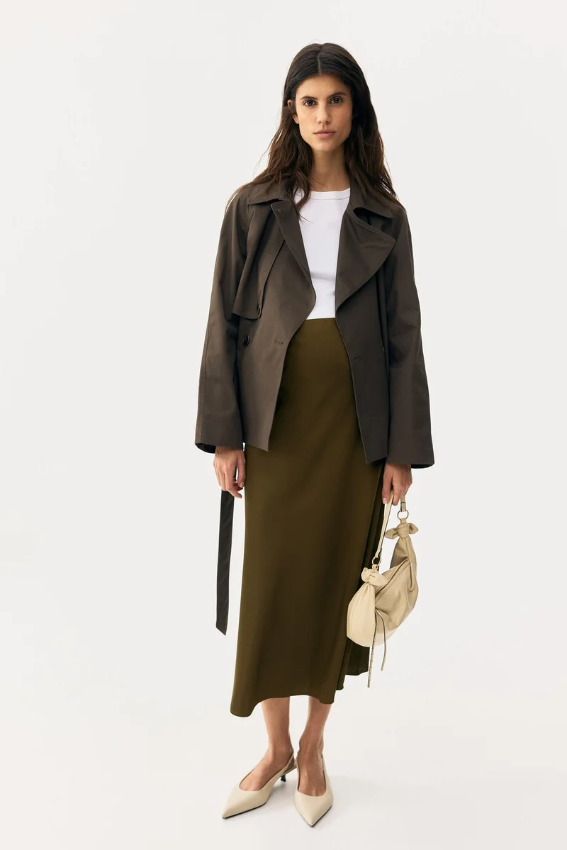 اتش اند ام تنورة ساتان من تشكيلة ماما