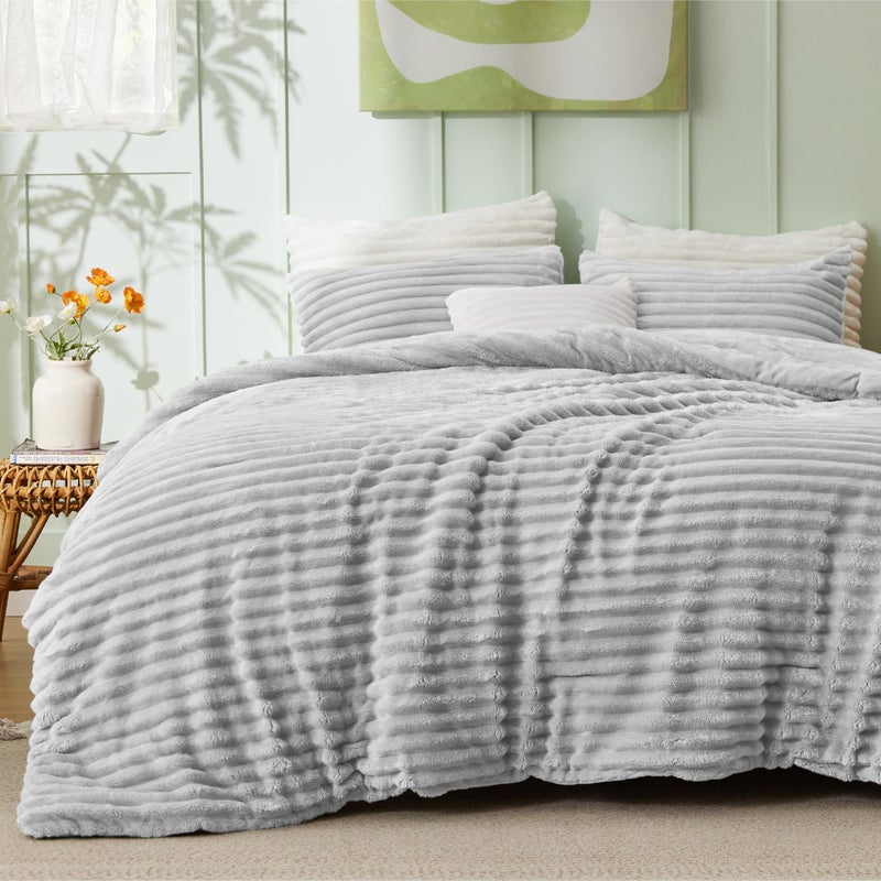Bedsure Comforter Set Queen Size - GentleSoftâ„¢ 3 Pieces Double-Side Fleece Fluffy Light Grey Comforter Set, Cozy Striped Room Decor Aesthetic, Luxury Bedding Queen Size, 2 Pillowcases, 90x90 Inches - Image 1