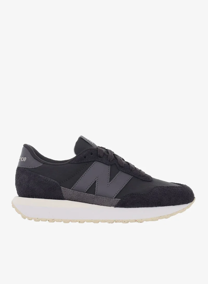 237 Sneakers