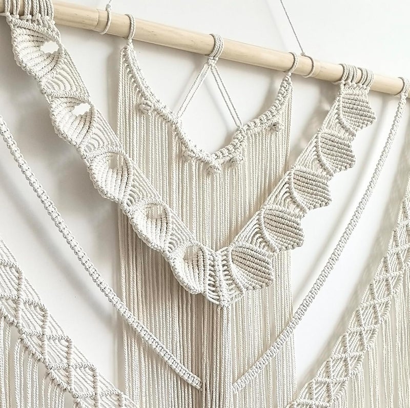 Achart Macrame Wall Hanging Large- Boho Wall Decor- large wall art- Wall Decor Living Room- Macrame Tapestry Boho Decor for Bedroom (Beige-Shells) - Image 4