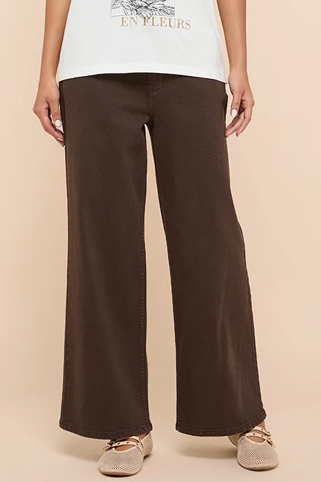 R&B Washed Wide Leg Jeans with Button Closure