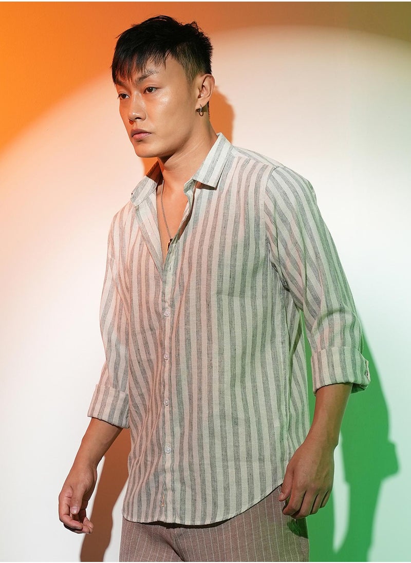Campus Sutra Campus Sutra Men's Moon Grey Heathered-Stripe Shirt For Casual Wear | Spread Collar | Long Sleeve | Button Closure | Shirt Crafted With Comfort Fit For Everyday Wear  - Image 3