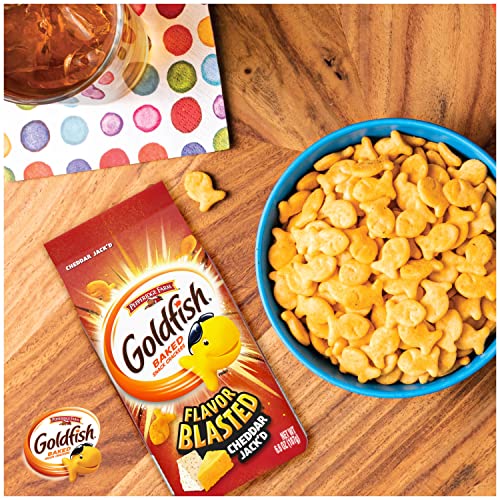 Goldfish Flavor Blasted Cheddar Jack'd Crackers, Snack Crackers, 6.6 oz bag - Image 4
