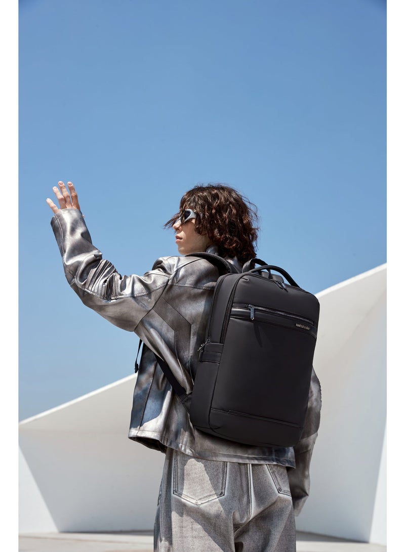 أركتيك هانتر B00872 تتميز حقيبة الظهر Arctic Hunter بتصميم مستطيل أنيق، مثالي لأماكن العمل والمكاتب. إنها الخيار الأمثل لحمل حاسوبك المحمول ومستنداتك بأمان، مع الحفاظ على مظهر أنيق واحترافي. - Image 4