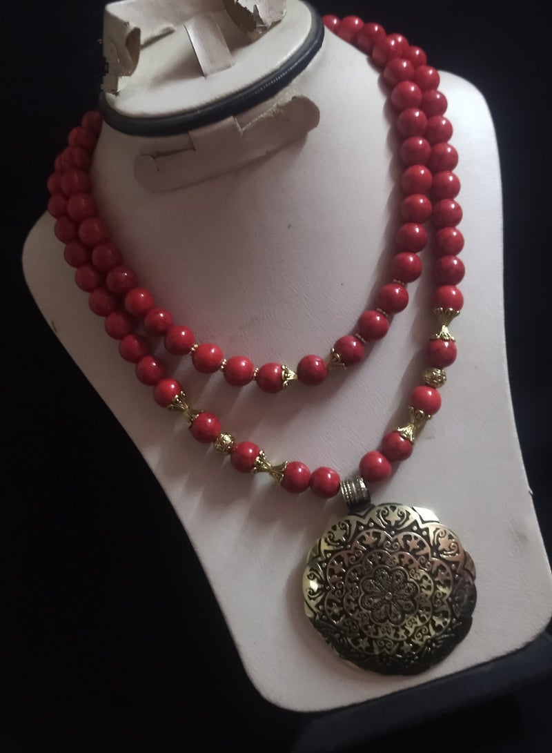 R&R Women's necklace made of natural red coral, a copper pendant - Image 3