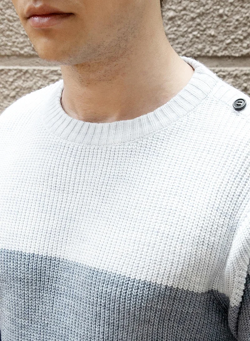 كامبوس سوترا Men's Navy Blue & Icy Blue Contrast Panel Sweater