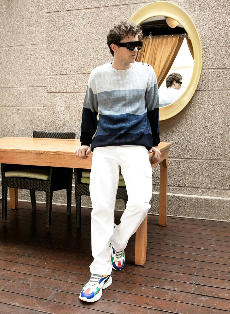 كامبوس سوترا Men's Navy Blue & Icy Blue Contrast Panel Sweater