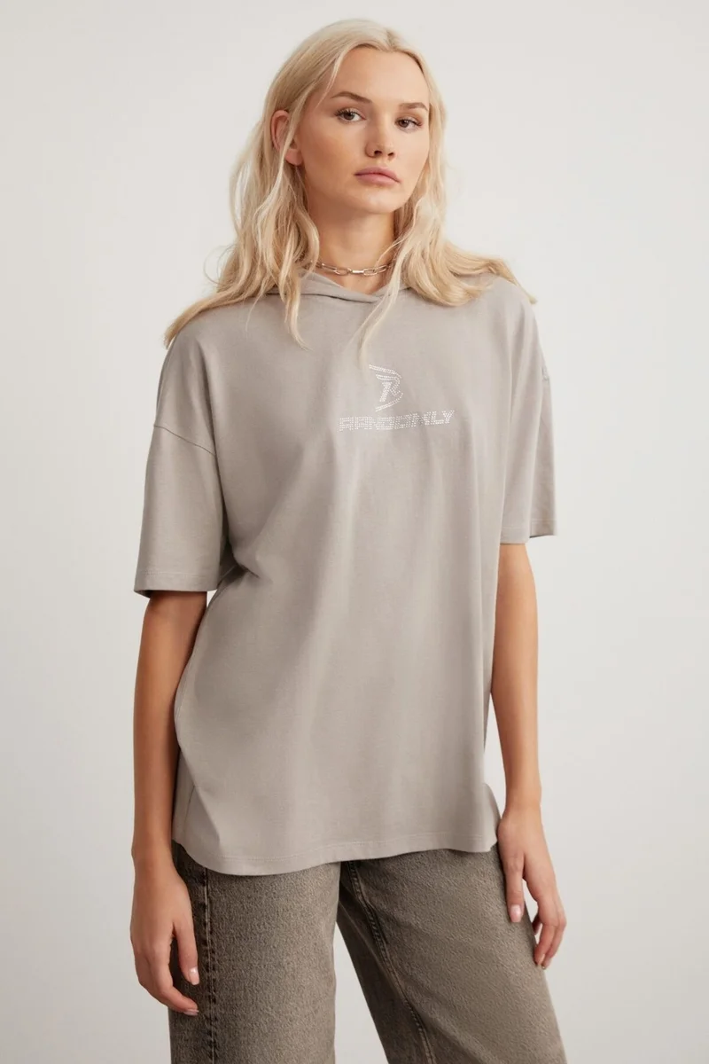 جريميلانج Nixie Women's 100% Organic Relaxed Cotton Stone Embroidered Hooded Short Sleeve Gray T-shirt