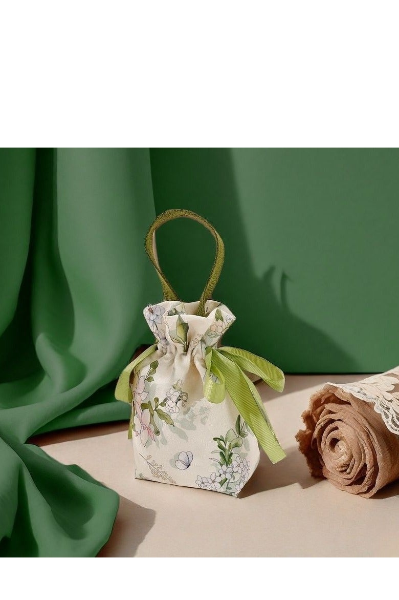 Gift Bags 1-piece Green Non-Woven Material Suitable for Festival, Birthday, Anniversary - Image 4