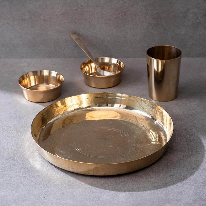 RJ kitchenware Store Kansa/Bronze Finish Bhojan/Dinner/Thali Set,6 Pieces 11 Inch - Image 3