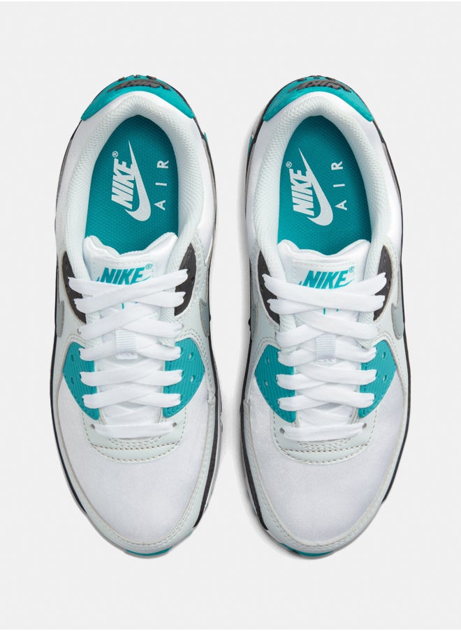 Nike Women Air Max 90 Essential Sneaker  - Image 3
