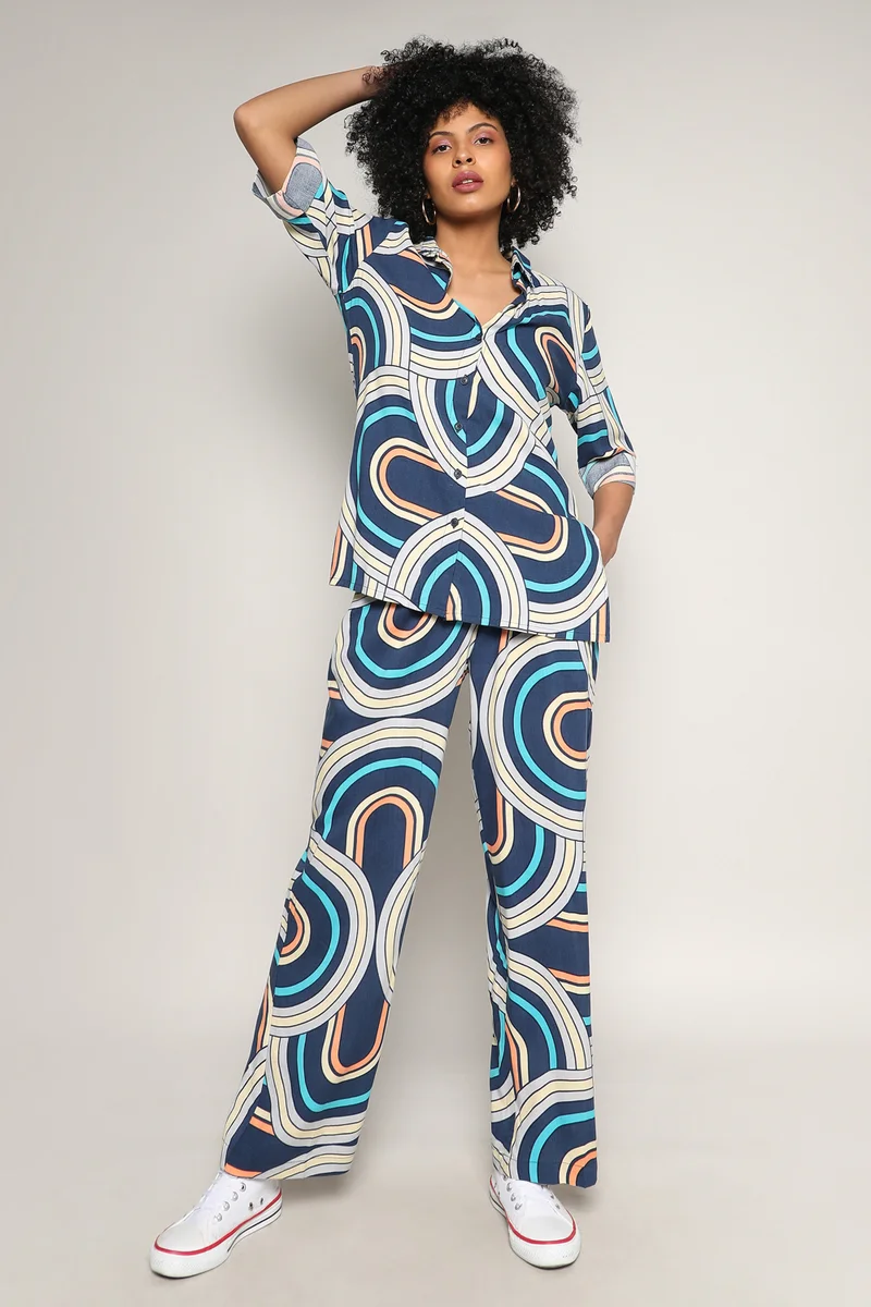 Campus Sutra Women's Indigo Blue Contrast Lined Co-Ord Set