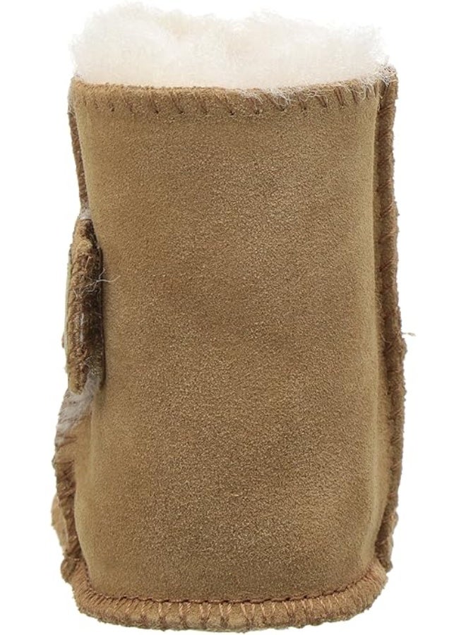 UGG UGG Unisex-Baby Erin Boot Size: Small Infant Color: Chestnut  - Image 5