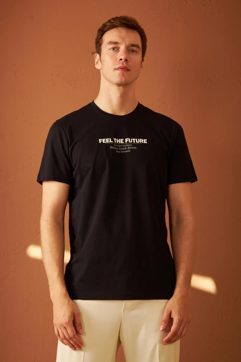 اوديلون Men's Comfort Fit Printed Cotton T-Shirt Black Feel The Future MARS12