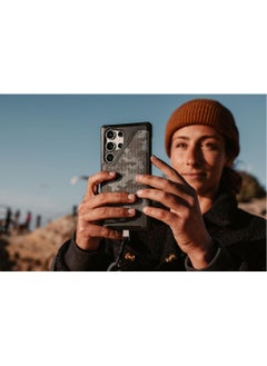 Urban Armor Gear UAG Metropolis LT Pro [MagSafe] Samsung Galaxy S24 ULTRA Case Cover [18 Feet Drop Tested] - Micro Hex Camo Graphite  - Image 3