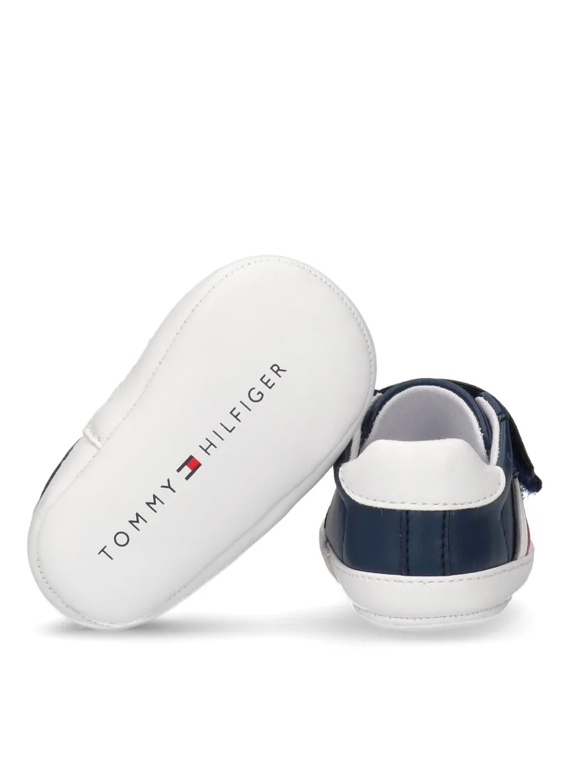 تومي هيلفيغر Infant Stripe Low Top Velcro Sneakers