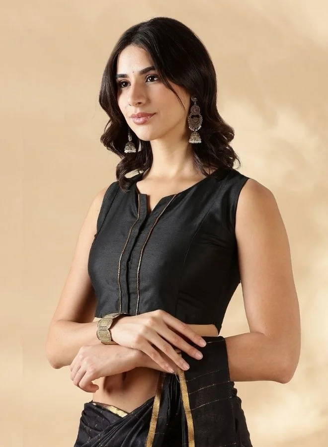 أبهشتي Sleeveless round neck front open blouse