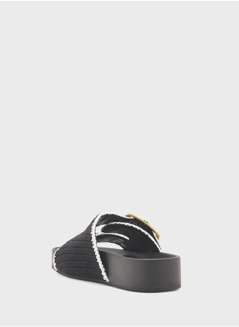 STEVE MADDEN Single Strap Flat Sandals