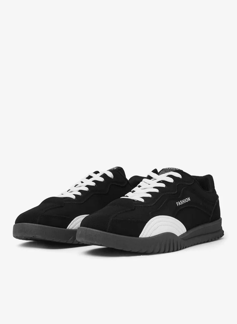 ستايلي Men Textured Panel Lace-Up Sneakers
