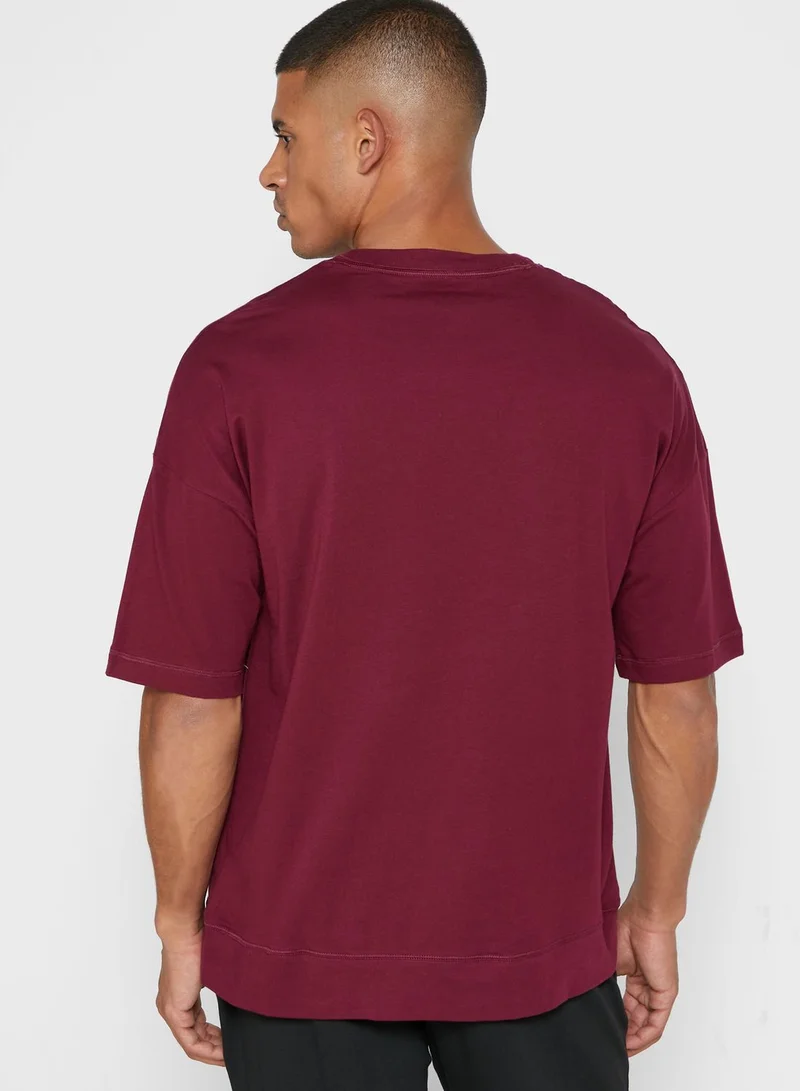 CALVIN KLEIN Chest Logo Crew Neck T-Shirt