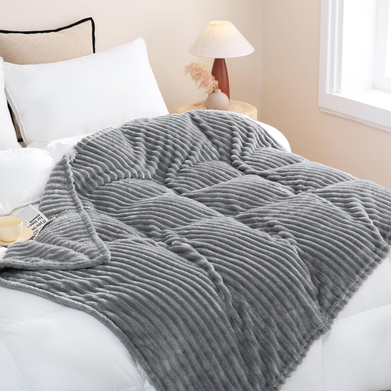 Linecooo Grey Fleece Throw Blanket 60  80  for Couch Sofa Bed Super Soft Cozy Plush Microfiber Flannel Blanket with Stripes Design Lightweight for Adults Woman Girls - Image 2
