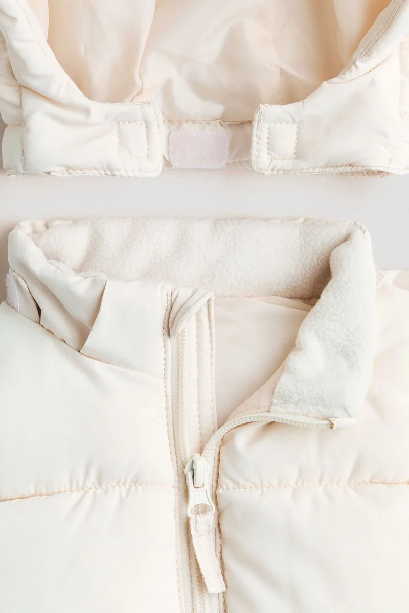 اتش اند ام جيليه منفوخ بقبعة