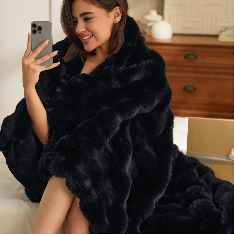 Bedsure GentleSoft Fluffy Fuzzy Black Throw Blanket for Bed, Soft Cozy Fleece Faux Fur Blanket for Couch, Black Room Decor Minky Velvet Sofa Cover, Thick Warm Plush Bedding Cozy Gifts for Women Men - Image 4