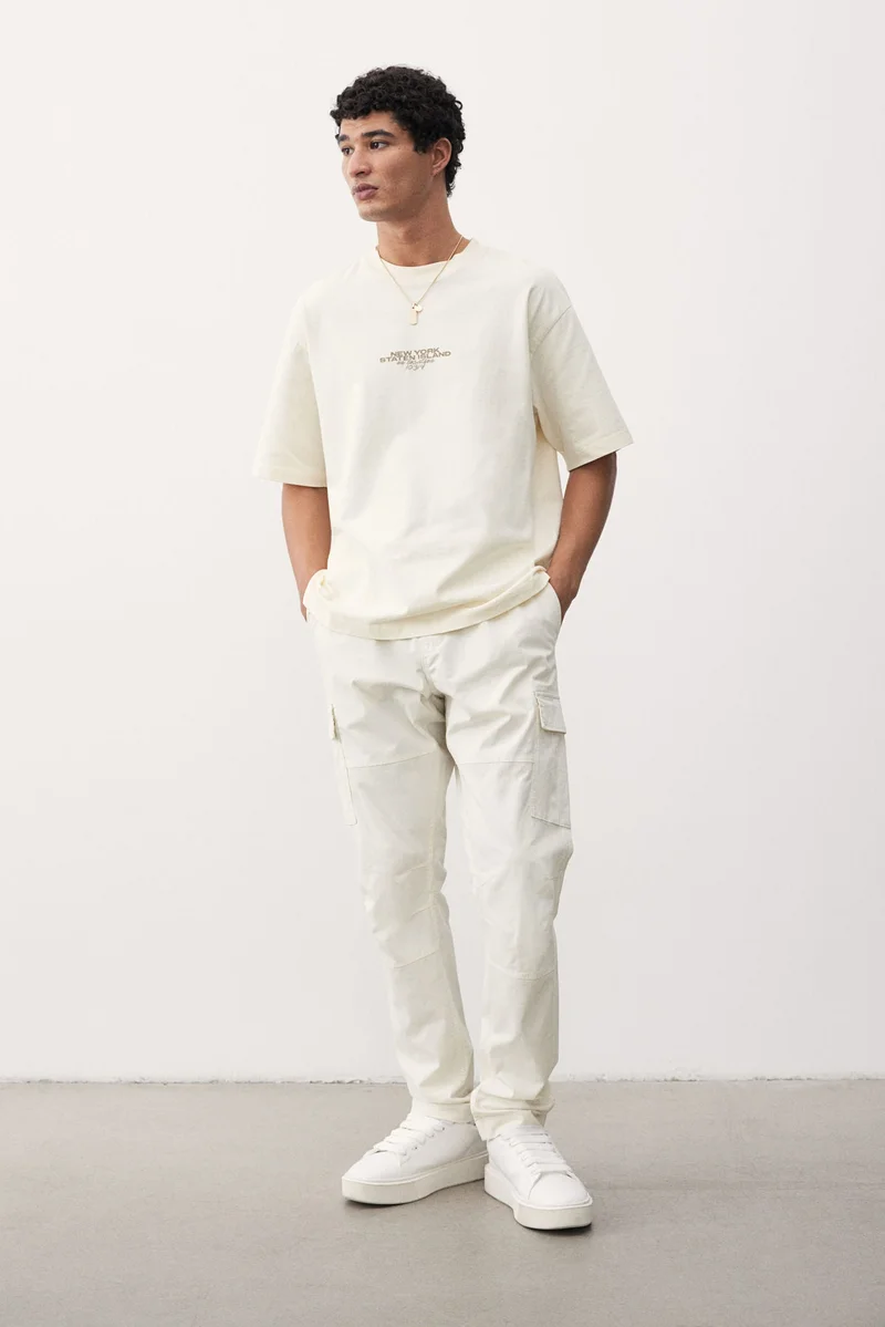 اتش اند ام بنطلون كارغو بقصّة سلِم