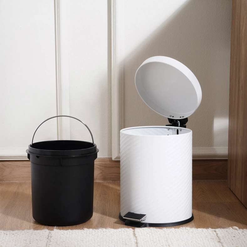 Pan Home سلة مهملات معدنية بيضاء 3 لتر - Image 5