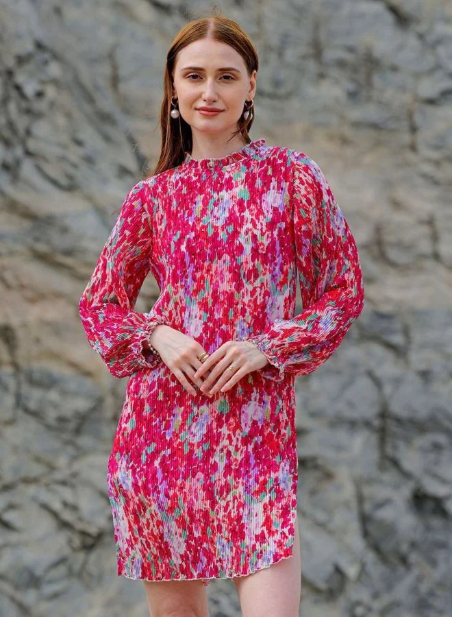 Women Straight Fit Floral Printed Round Neck Long Sleeve Pleated Dress