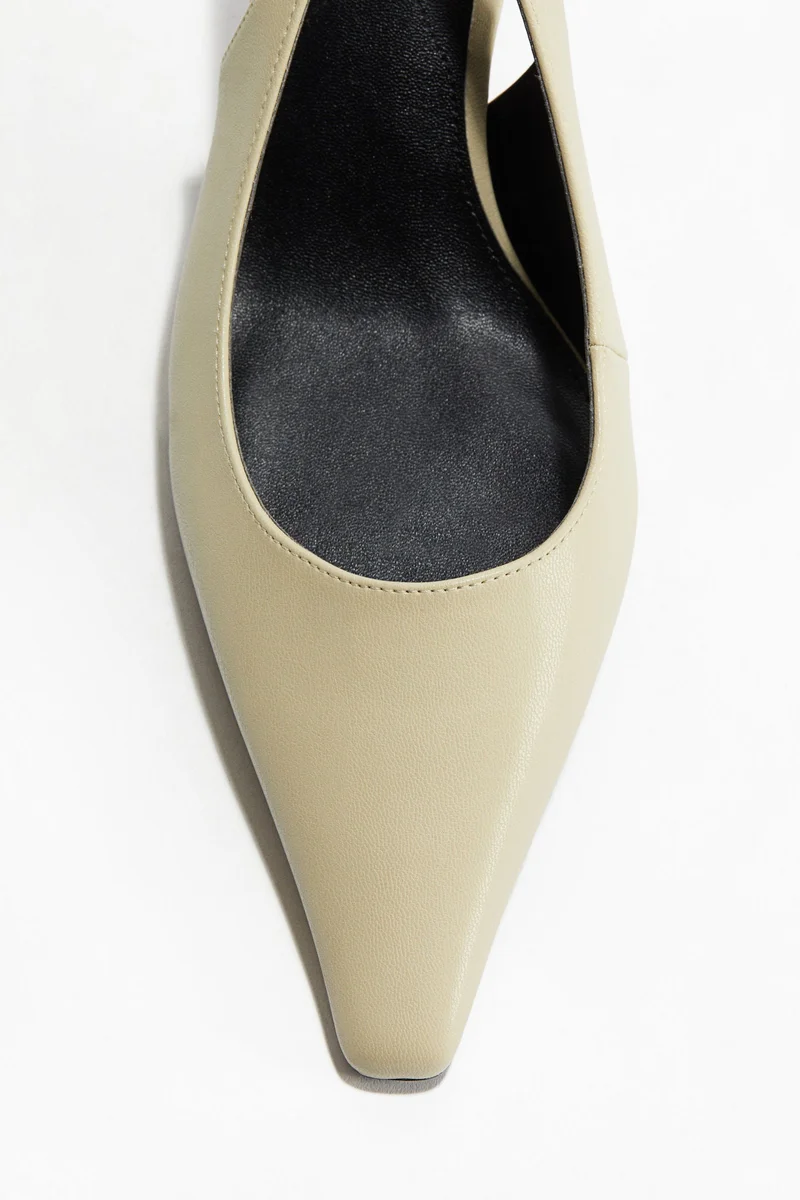 اتش اند ام حذاء بكعب عالي مع شريط خلفي