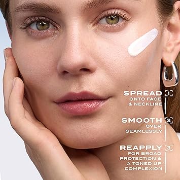 Lancaster كريم وجه معدني للبشرة الحساسة من لانكستر صن بيوتي SPF50 50 مل حماية شمسية واسعة النطاق مع مركب تنشيط تان قوام خفيف الوزن تركيبة مقاومة للماء مناسبة لجميع أنواع البشرة - Image 5