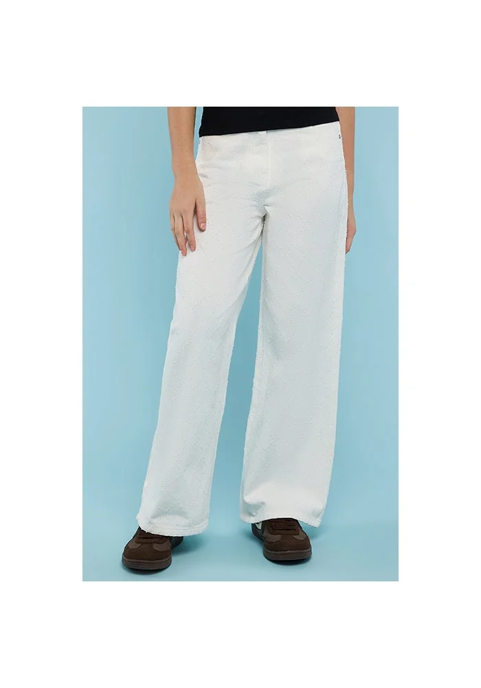 R&b Textured Wide Leg Jeans with Button Closure