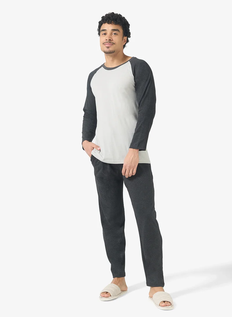 Robert Wood  Colorblock Long Sleeve T-Shirt And Pyjamas Set for Men | Best Price UAE