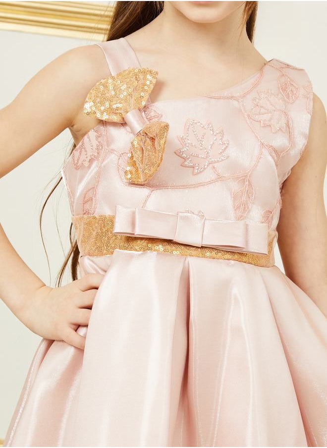 Styli - Sequin Bow Applique Embroidery Detail Sleeveless Dress - Image 1