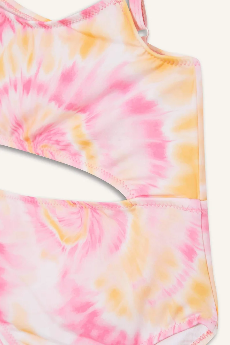 ديفاكتو Girl Batik Patterned Swimsuit