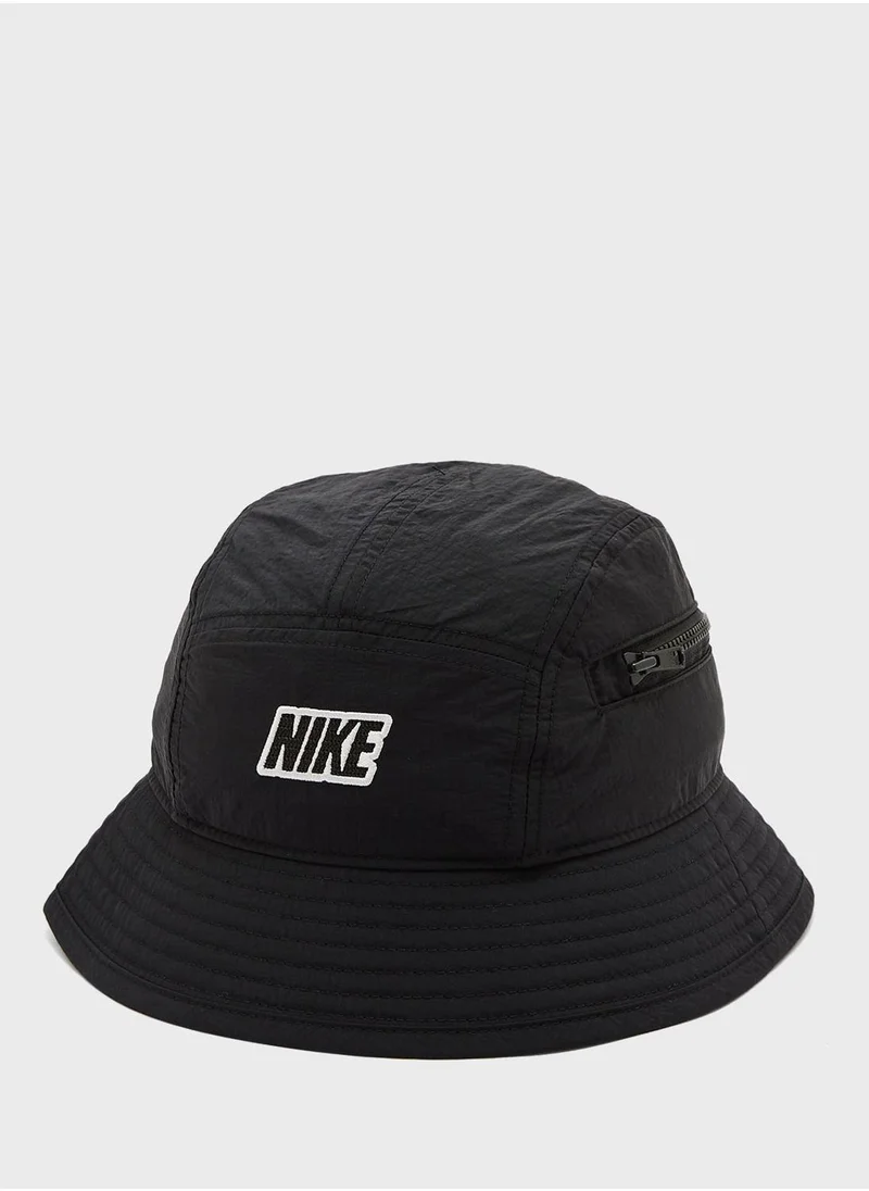 Nike Apex Bucket Bl Otdr