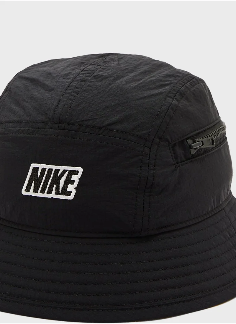 Nike Apex Bucket Bl Otdr