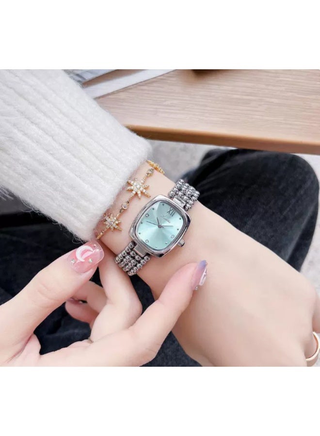 gedi Luxury GEDI Women's Quartz Watch, Square Design with Light Blue Dial & Silver Chain Strap - Perfect for Daily Elegant Outfits