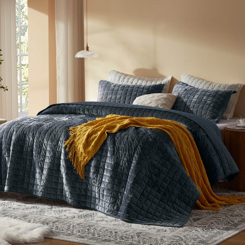 LEAONME Velvet Quilt Oversized California King-120''x120'', Lightweight Navy Blue Velvet Comforter Set with 2 Pillow Shams, Oversized Bedspread Coverlet Quilted Bedding Set for All Season - Image 2