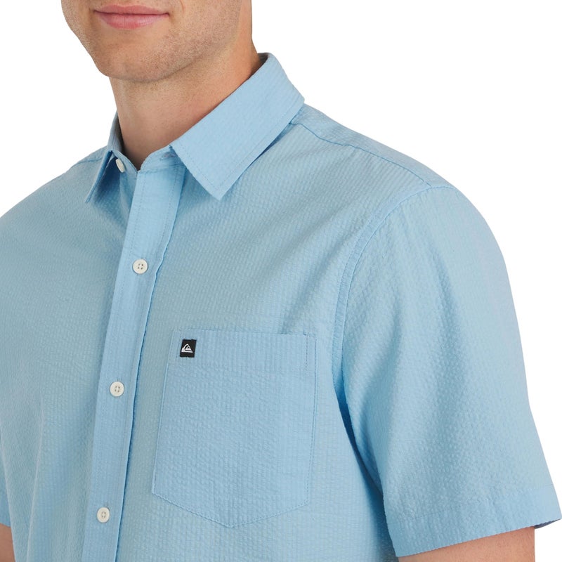 Quiksilver Men's Regular Fit Premium Cotton Short Sleeve Button Down Seersucker Shirt, Light Blue, Large - Image 2