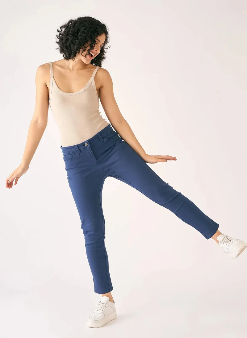 Salt Attire Women's Mid Rise Slim Fit Pants with Fly Front Zip Closure, Front Slash Pockets, and Back Pocket Versatile Trousers for Effortless Style in Professional and Casual Settings