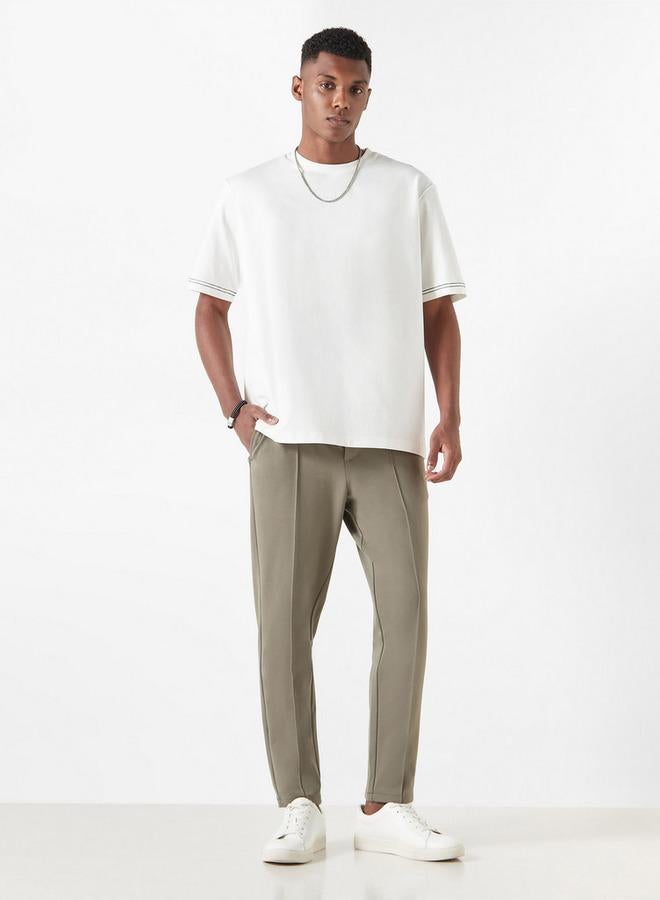 ايكونيك تيشيرت بياقة ضيّقة وأكمام قصيرة من آيكونيك - Image 2