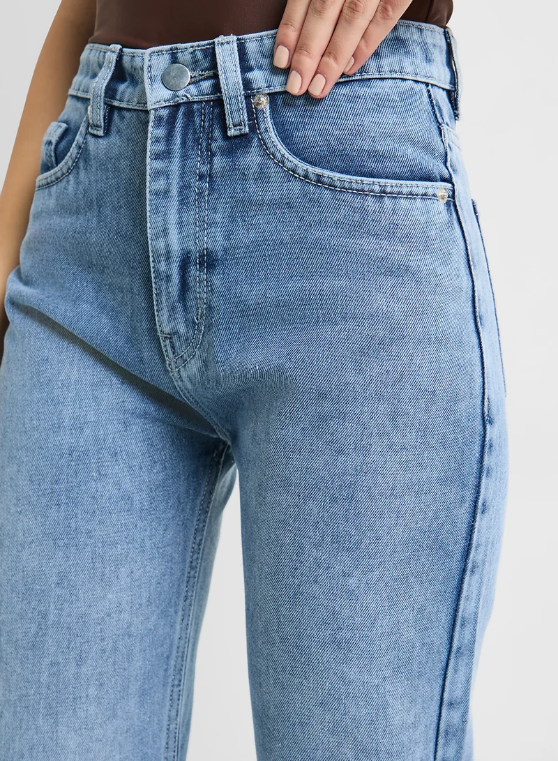 Ginger Mid Rise Straight Fit Jeans