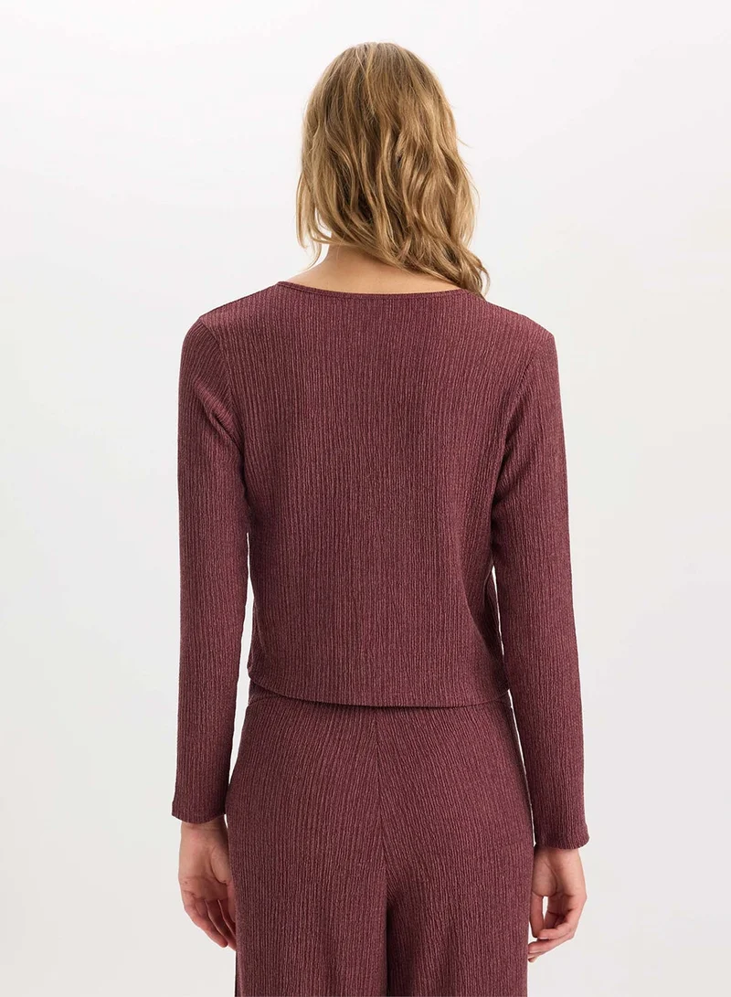 ديفاكتو كارديجان طويل بأكمام طويلة بياقة دائرية وتفاصيل مزمومة بقصة عادية