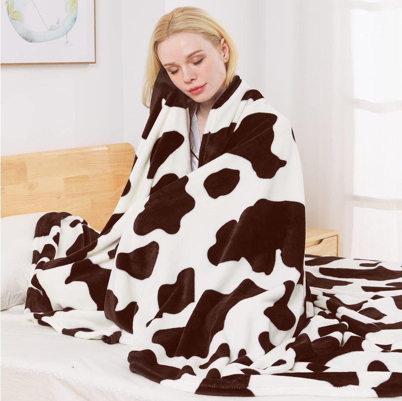 Richave Fleece Cow Print Blanket for All Season - Premium Lightweight Anti-Static Brown and Ivory Throws Travel Blankets Plush Gift for Daughter Mom  Bedroom Decor 51"" x 60""(Brown Cow) - Image 4
